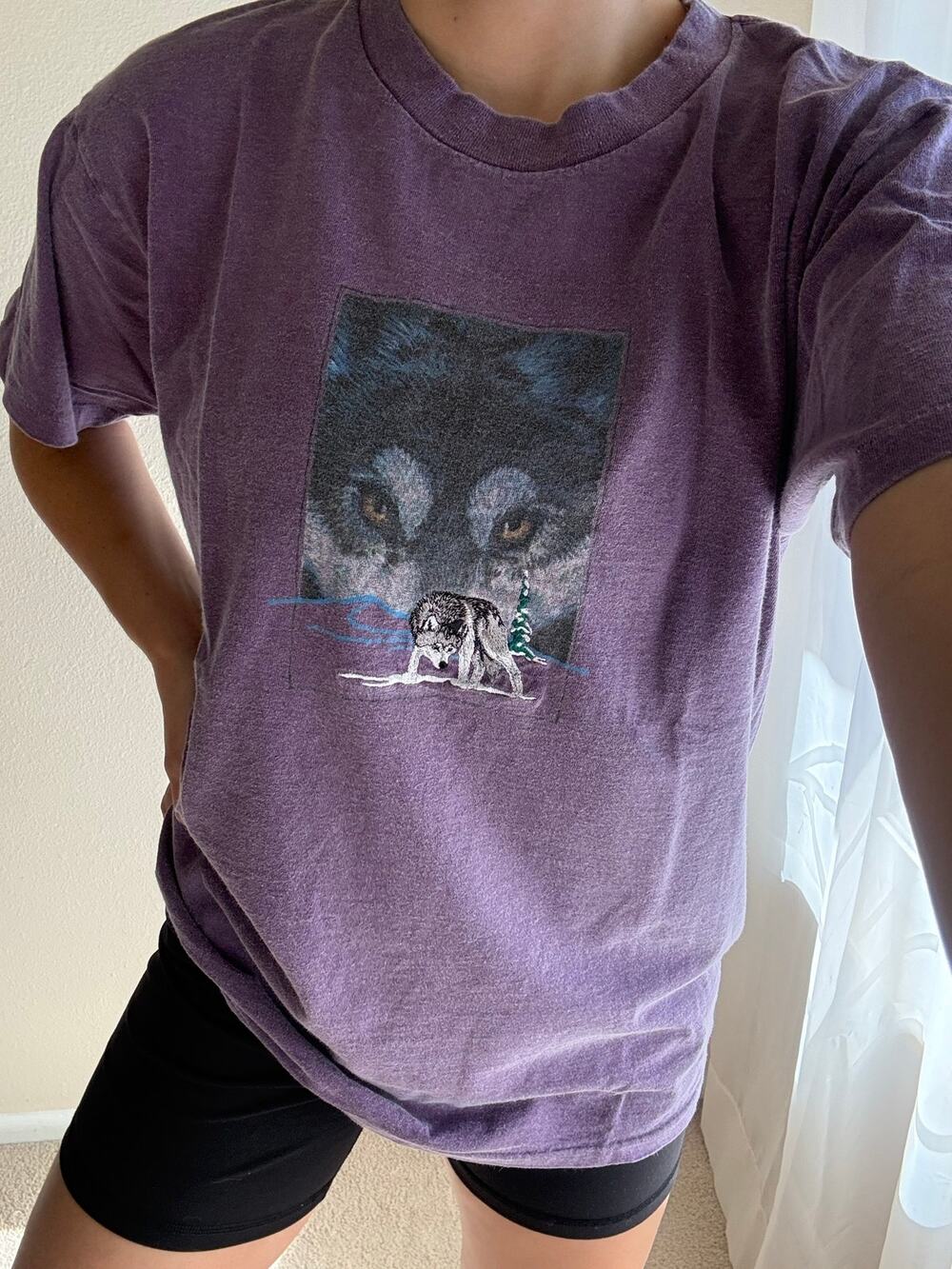 Vintage 90s Lac la Ronge Canada Wolf T-Shirt granola gorpcore Gildan outdoors